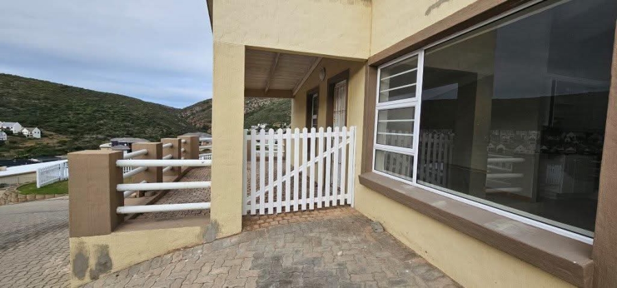 To Let 3 Bedroom Property for Rent in Island View Western Cape